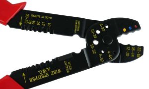 Crimper close view