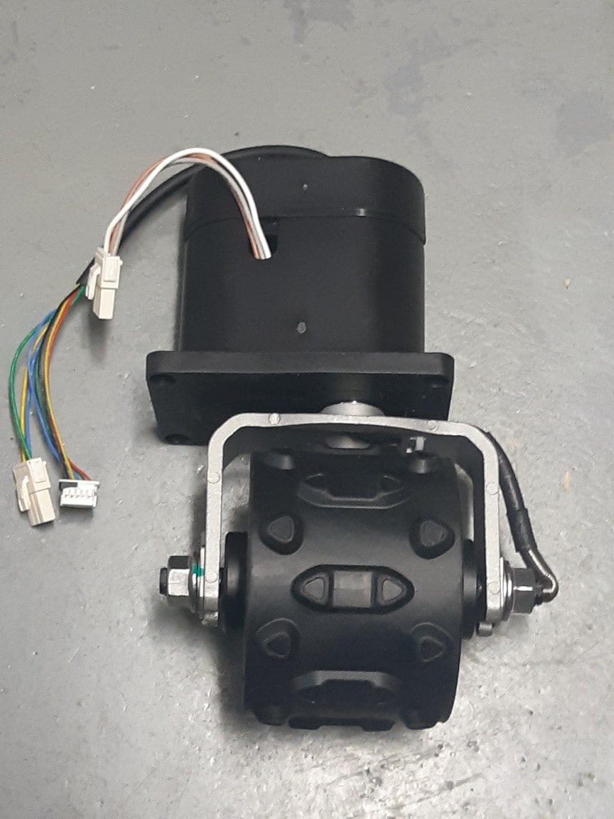 MoeBot Acre Eater Rear Wheel Replacement
